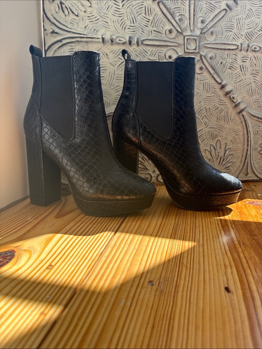 Black Reptile/Snake Embossed Platform Chelsea Ankle Boots